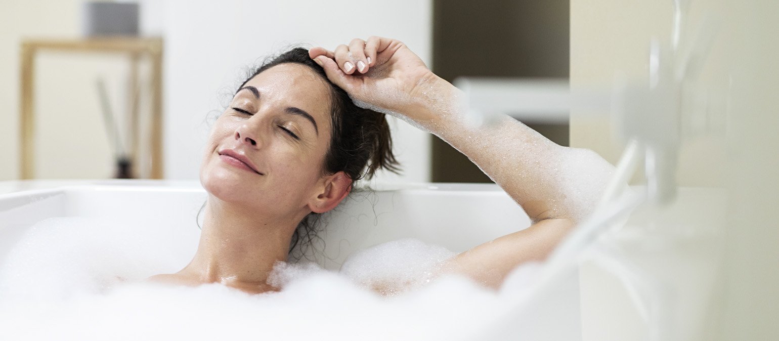 Αίσθηση πολυτέλειας στο μπάνιο με ζεστό νερό STIEBEL ELTRON από τη Heatovent